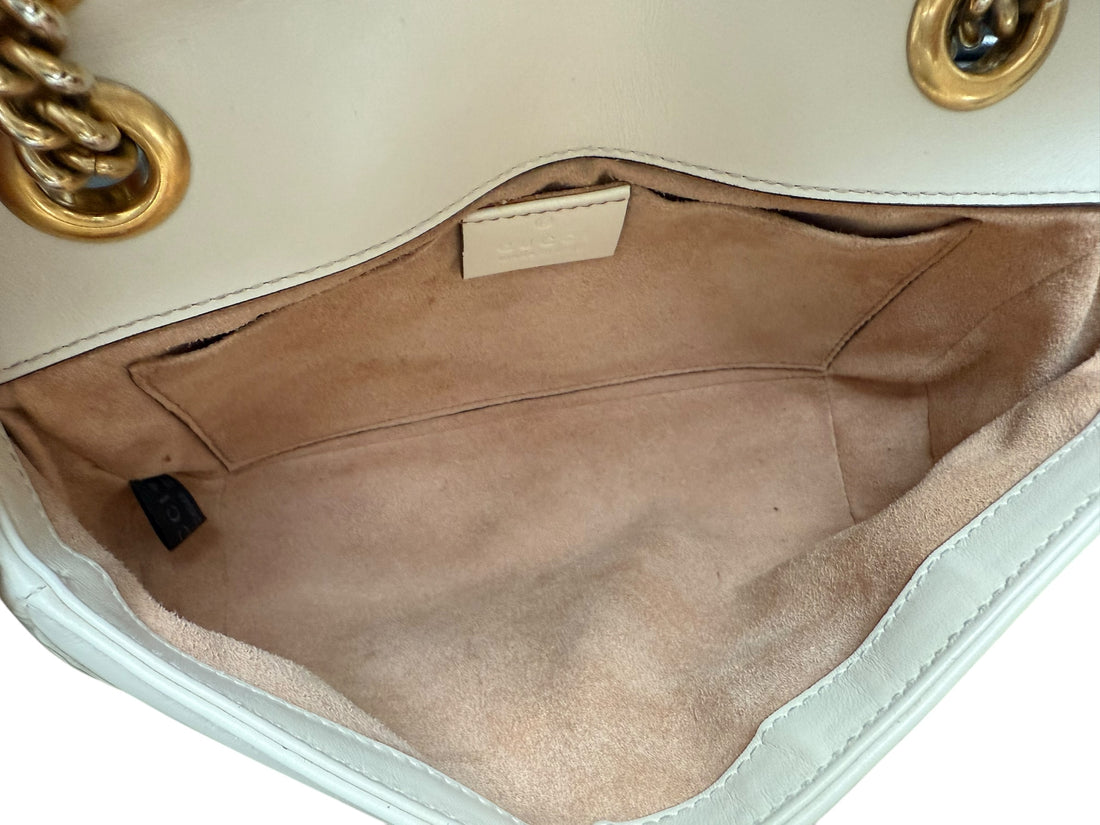 Gucci Marmont hellbeige Mini Schultertasche