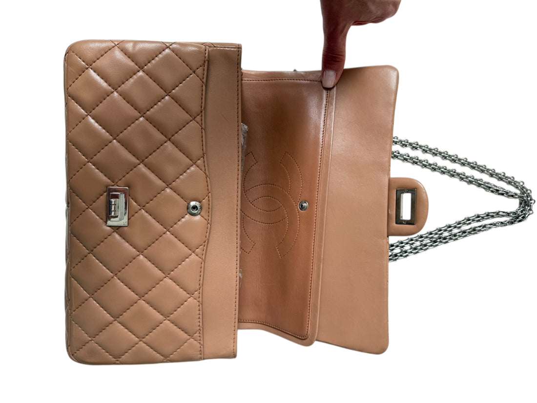 Chanel 2.55 Reissue Medium Leder Caramell