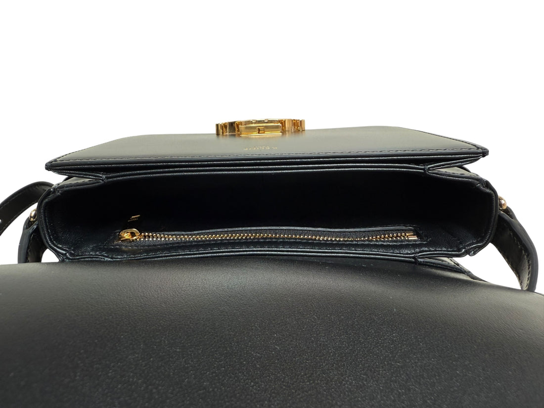 Celine Teen Triomphe aus glänzendem Kalbsleder und goldfarbener Hardware