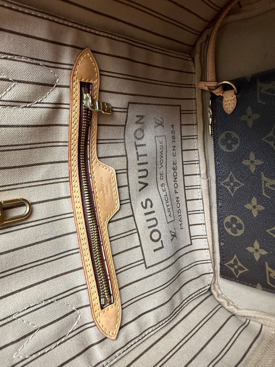 Louis Vuitton Neverfull pm in Monogram Canvas mit abnehmbarer Pochette