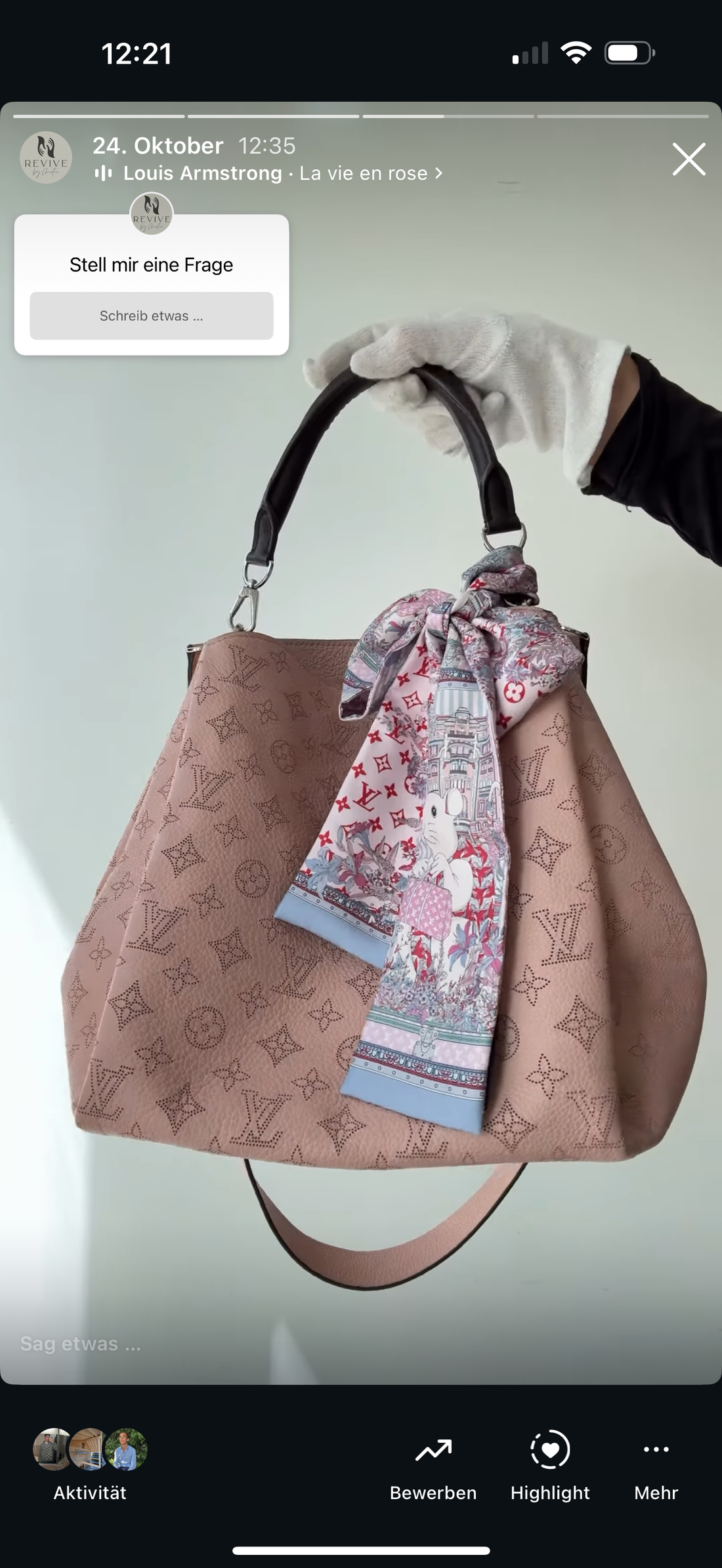 Louis Vuitton Babylone aus Mahina Kalbsleder in der Farbe Magnolia - rosa