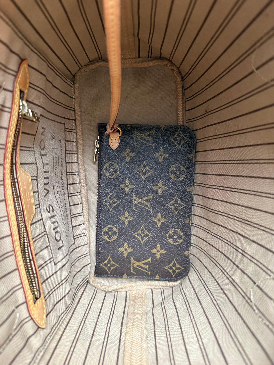 Louis Vuitton Neverfull pm in Monogram Canvas mit abnehmbarer Pochette