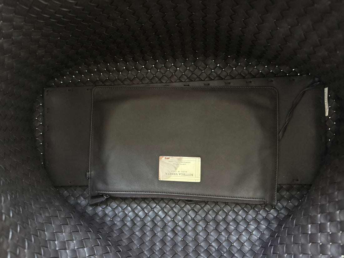 Bottega Veneta Cabat Bag dunkelbraun