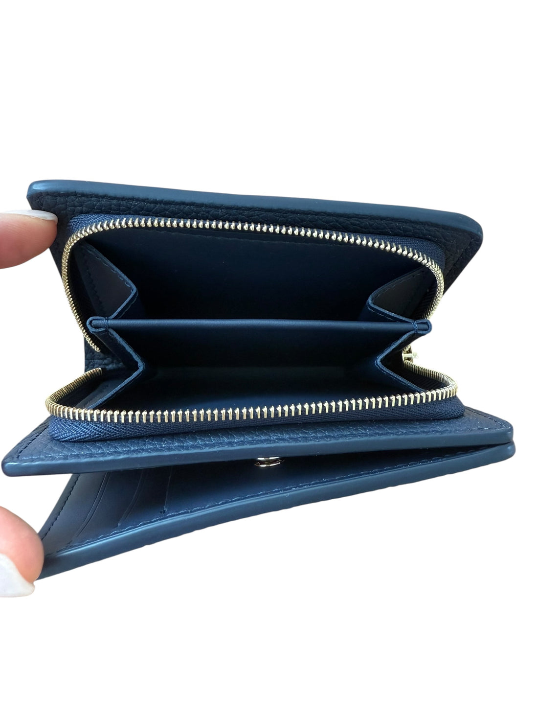 Louis Vuitton Clea Geldbörse Zippy navyblau in Mahina Leder