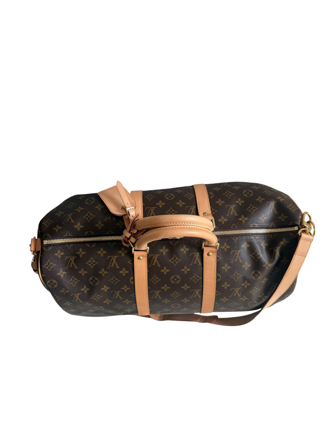 Louis Vuitton Keepall 50 Monogram Canvas mit abnehm- und verstellbarem Schulterriemen.