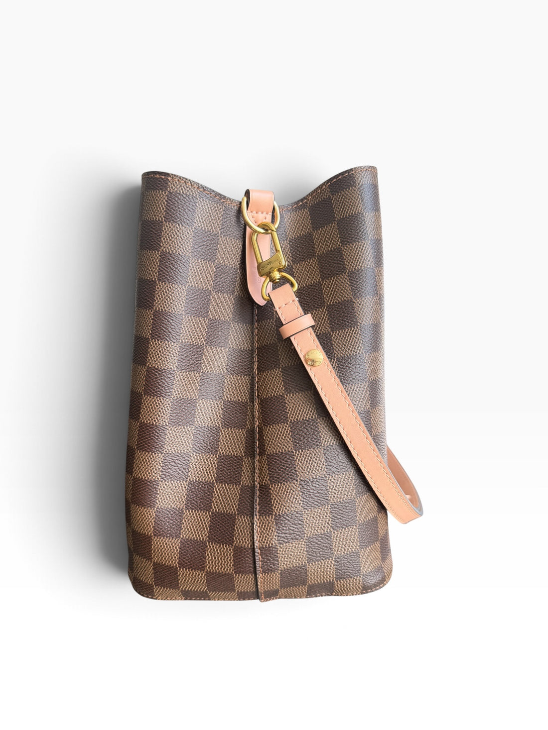 Louis Vuitton Néonoé MM Damier Ebene Venus.