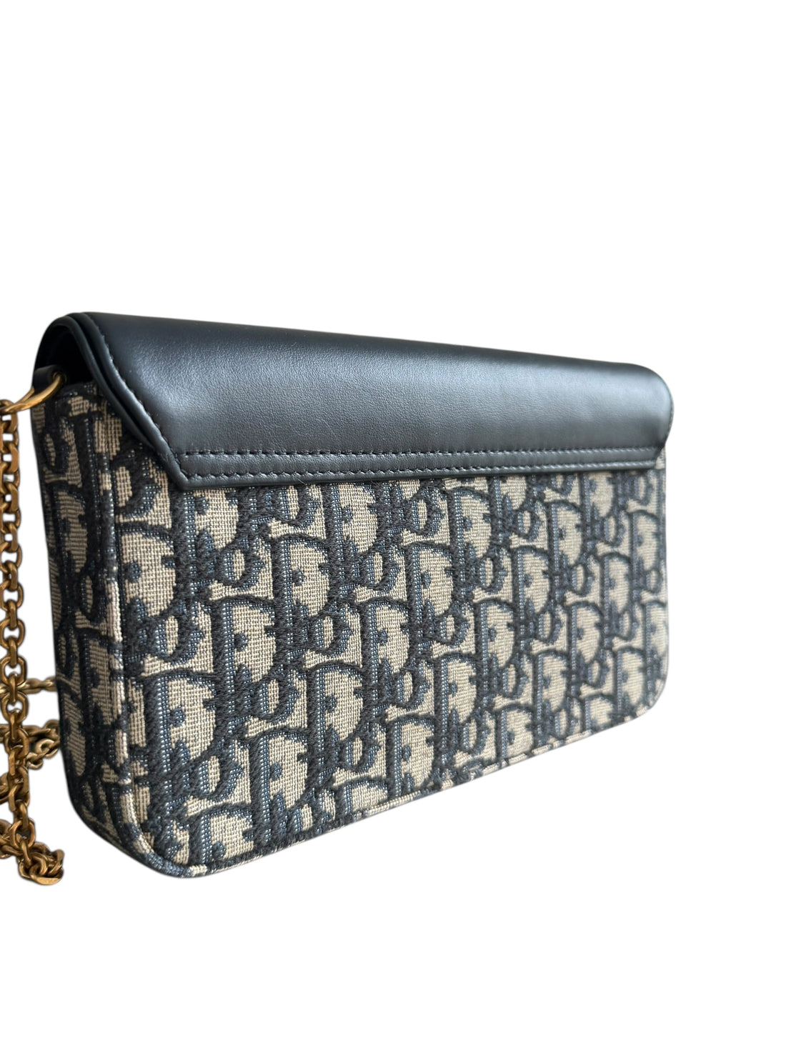 Dior Saddle Pouch mit Kette in Dior Oblique Jacquard und glattem Kalbsleder in Blau.