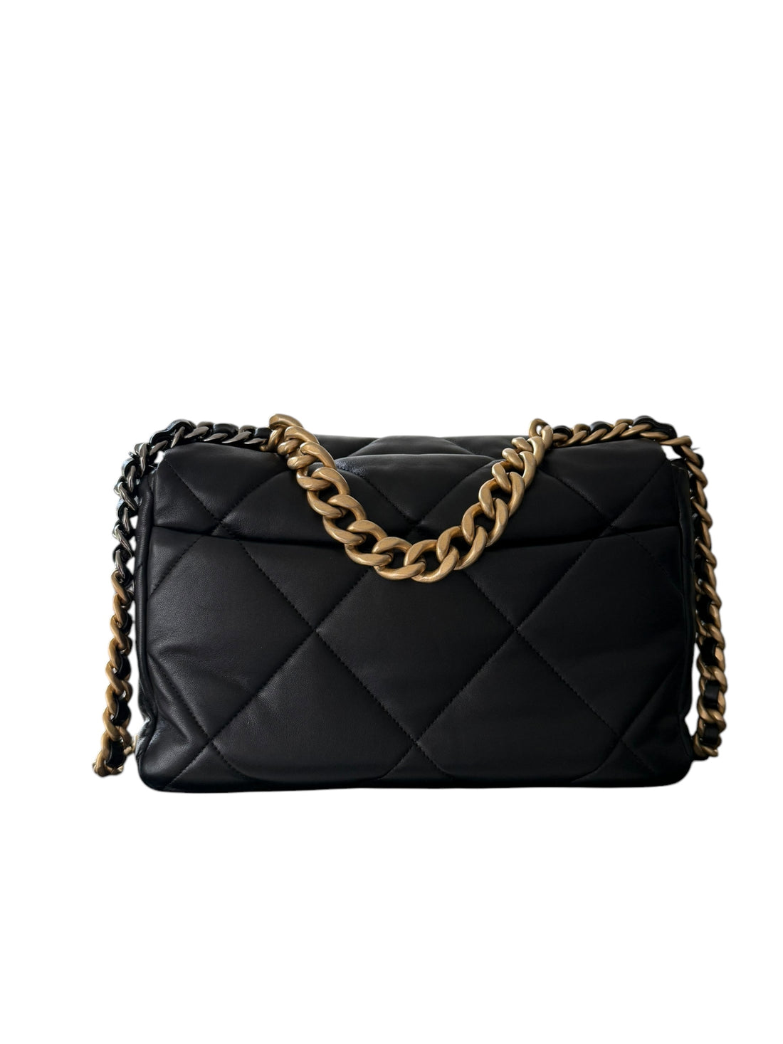 Chanel 19 aus schwarzem Lammleder