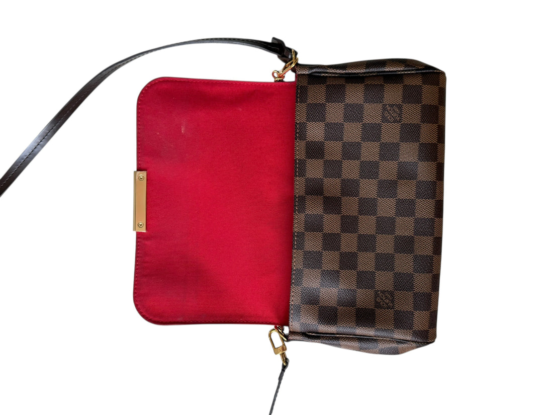 Louis Vuitton Favorite in Damier Ebene mit abnehmbarer Kette und abnehmbaren Schulterriemen.