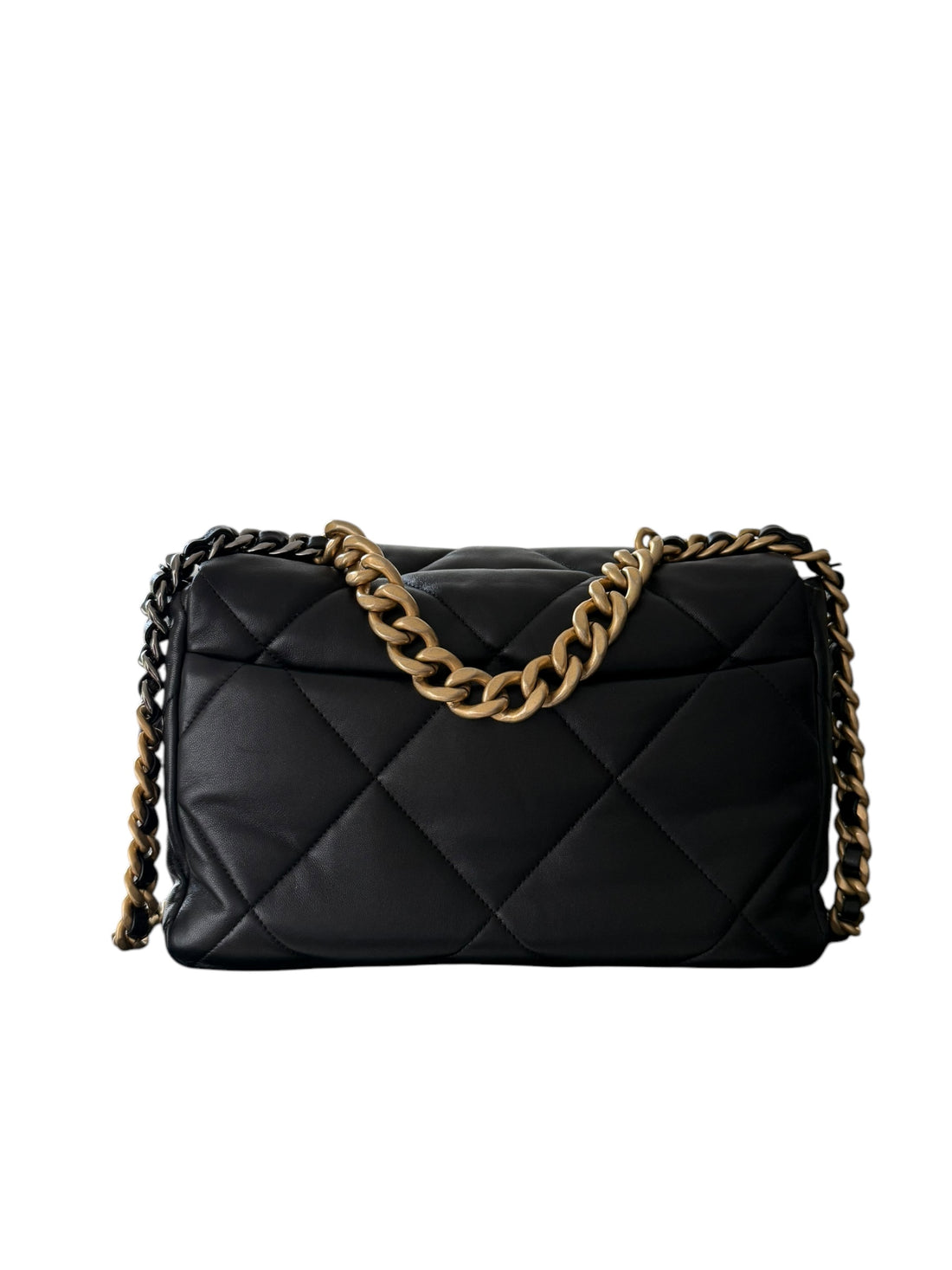 Chanel 19 aus schwarzem Lammleder