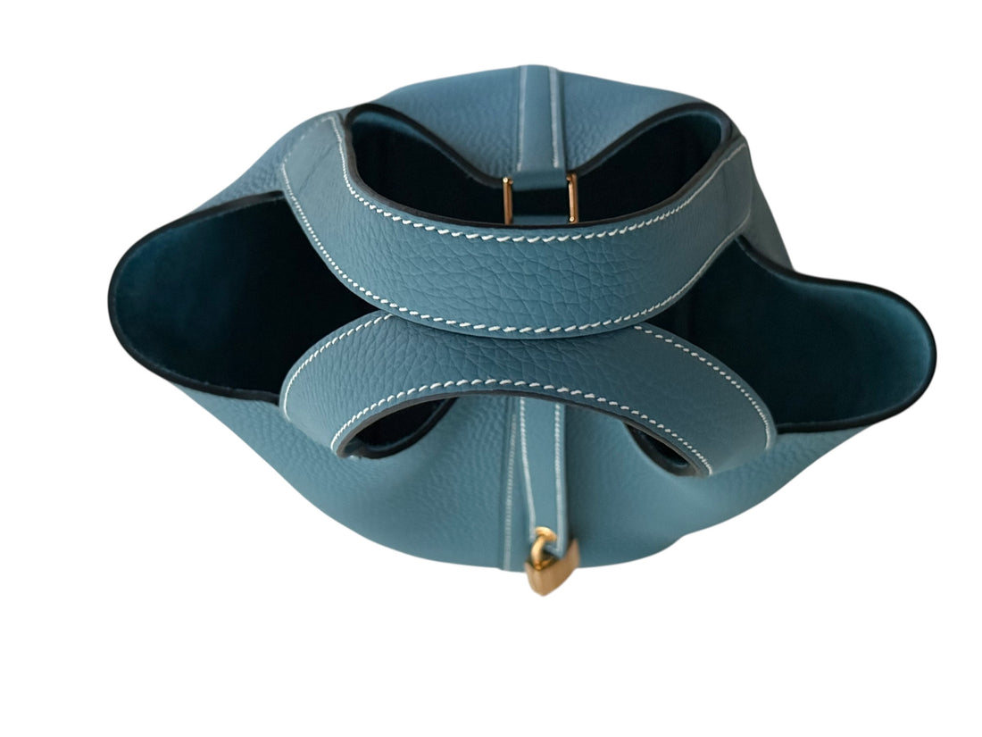 Hermès Picotin 18 in der Farbe New Bleu Jean aus Taurillon Clemence Leder