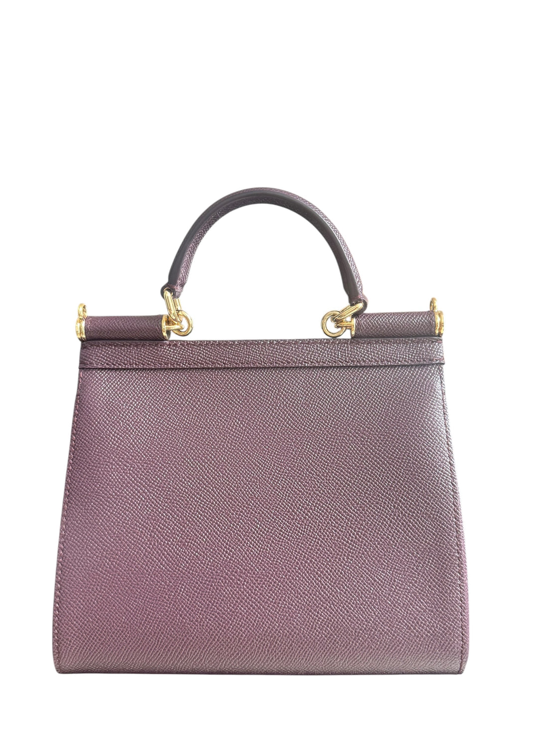 Diese Dolce&Gabbana Sicily-Tasche, ein absolutes Markenzeichen, ist aus bordeauxfarbenem Dauphine-Kalbsleder gefertigt