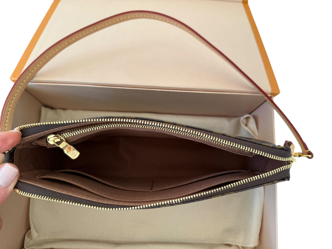 Louis Vuitton Pochette Accessoires