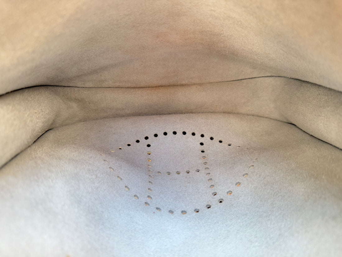 Hermès Evelyne 29 in Taurillon Clémence Leder in der Farbe Bleu Pale