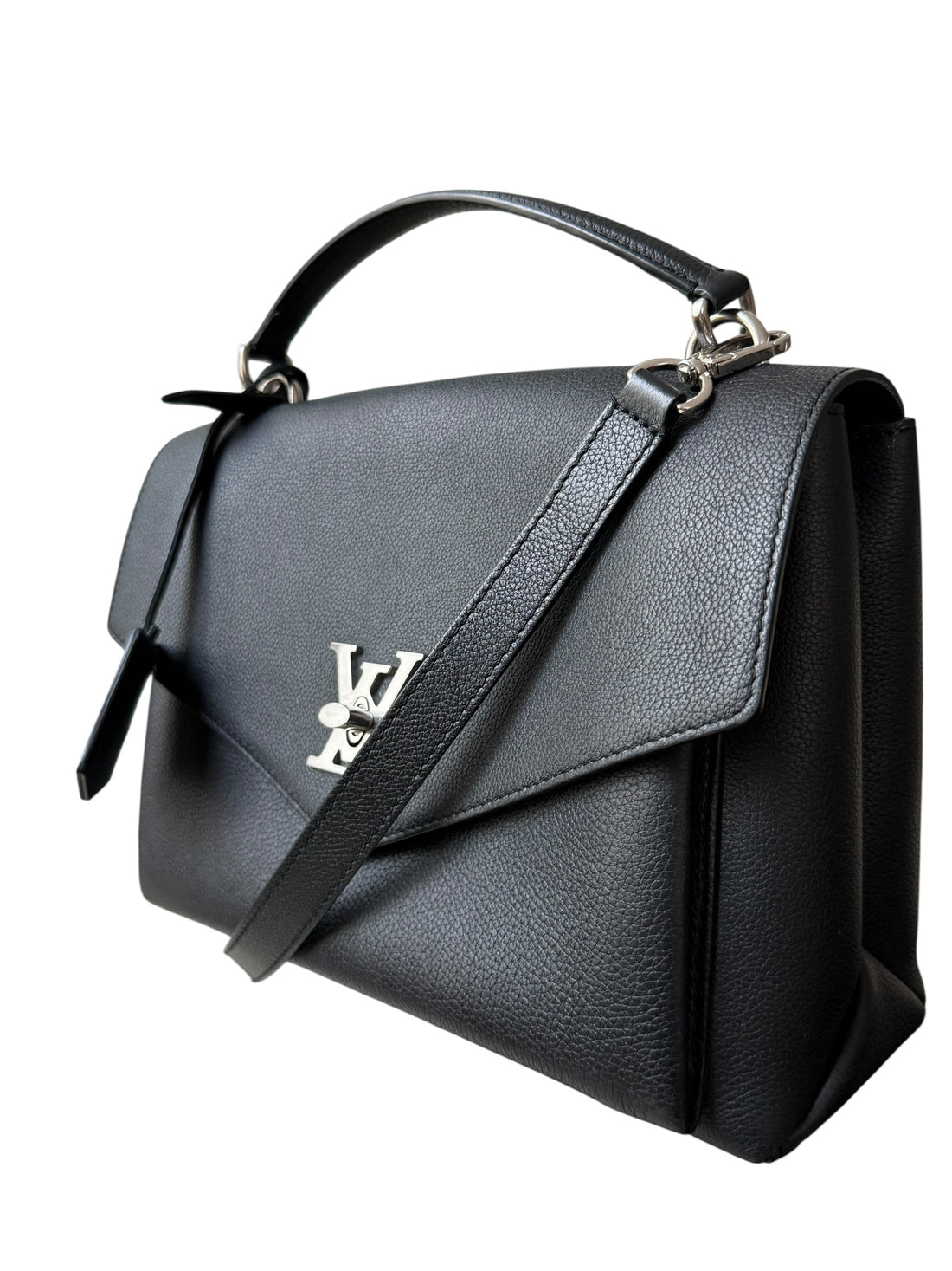 Louis Vuitton My LockMe aus genarbtem schwarzem Kalbsleder mit abnehm- und verstellbarem Schulterriemen