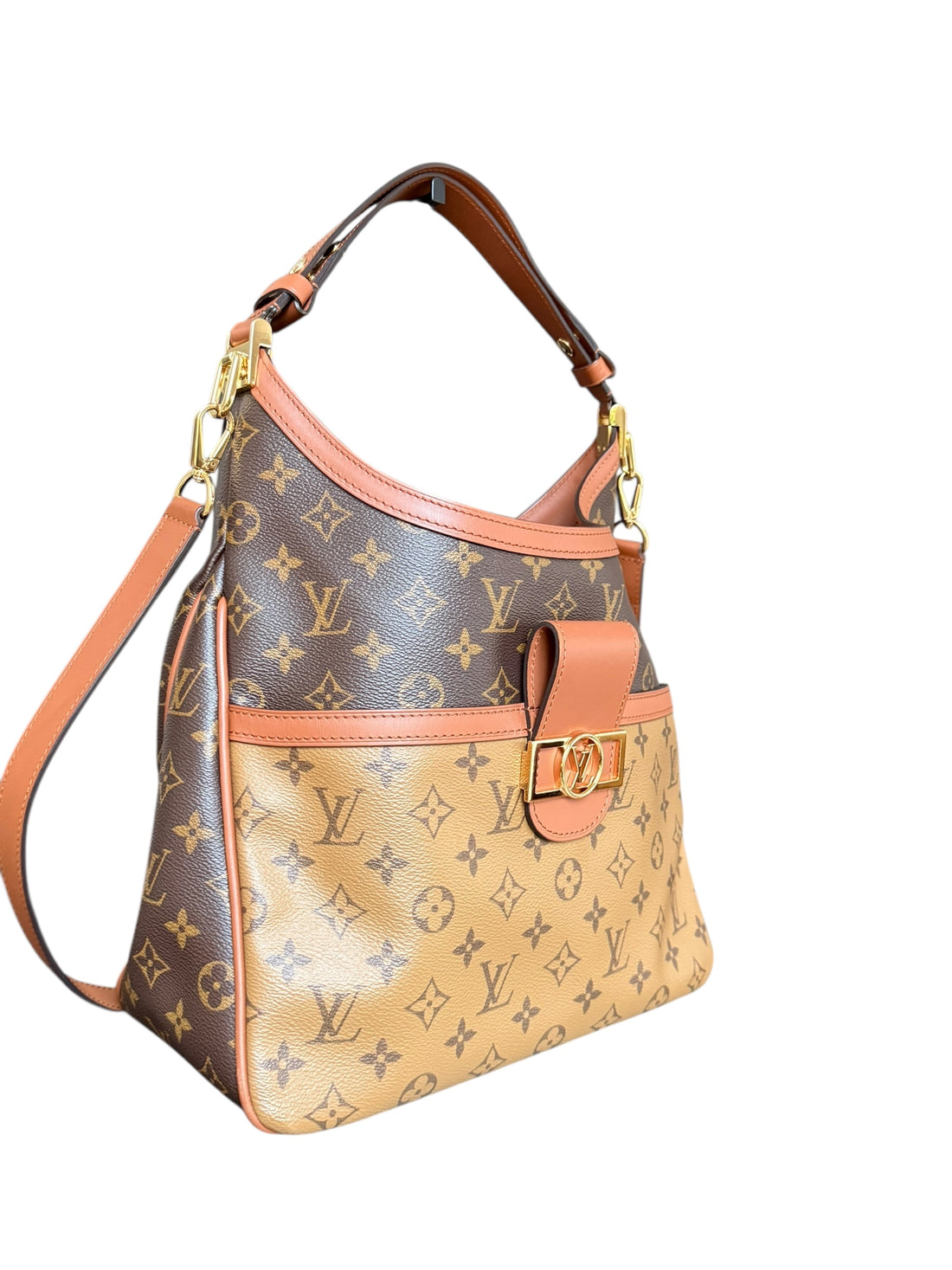 Louis Vuitton Dauphine Hobo Bag aus Monogram Reverse