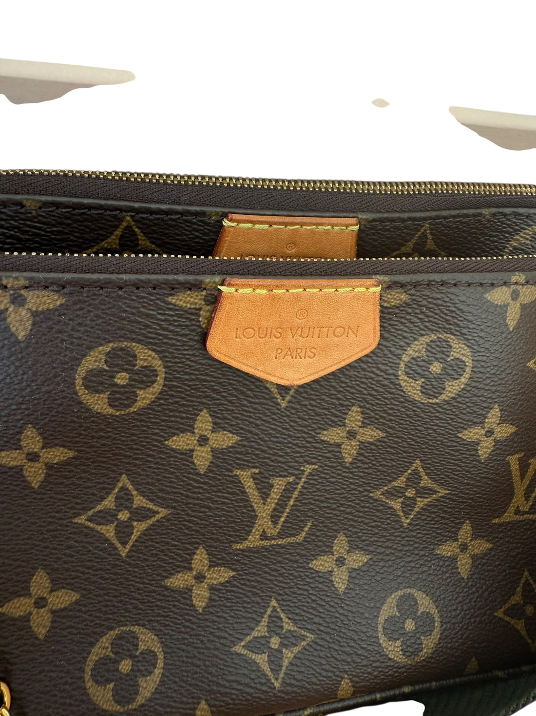 Louis Vuitton Multi Pochette Accessoires Monogram Canvas Khaki