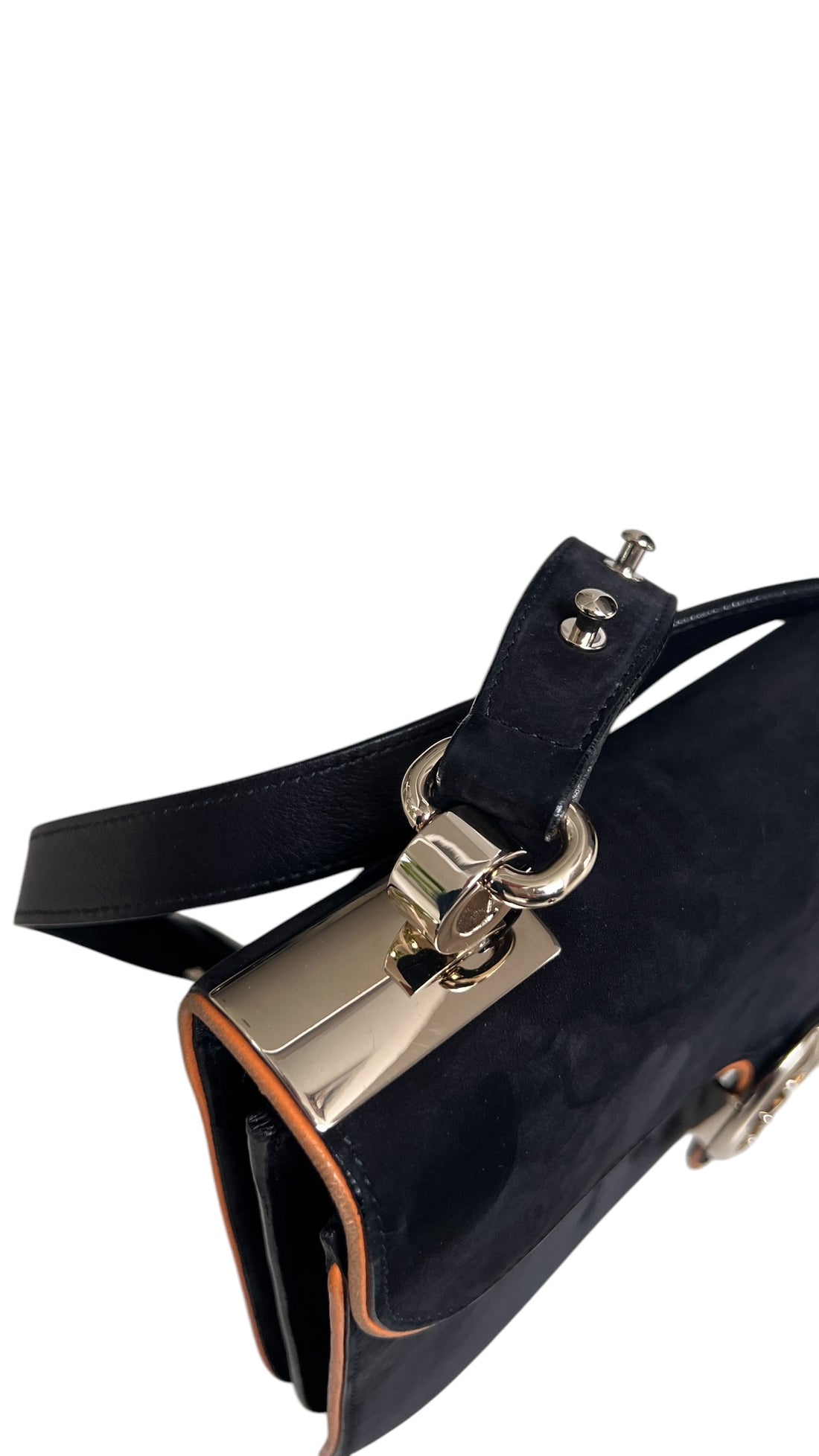 Gucci Flap Bag aus schwarzem Wildleder SUEDE