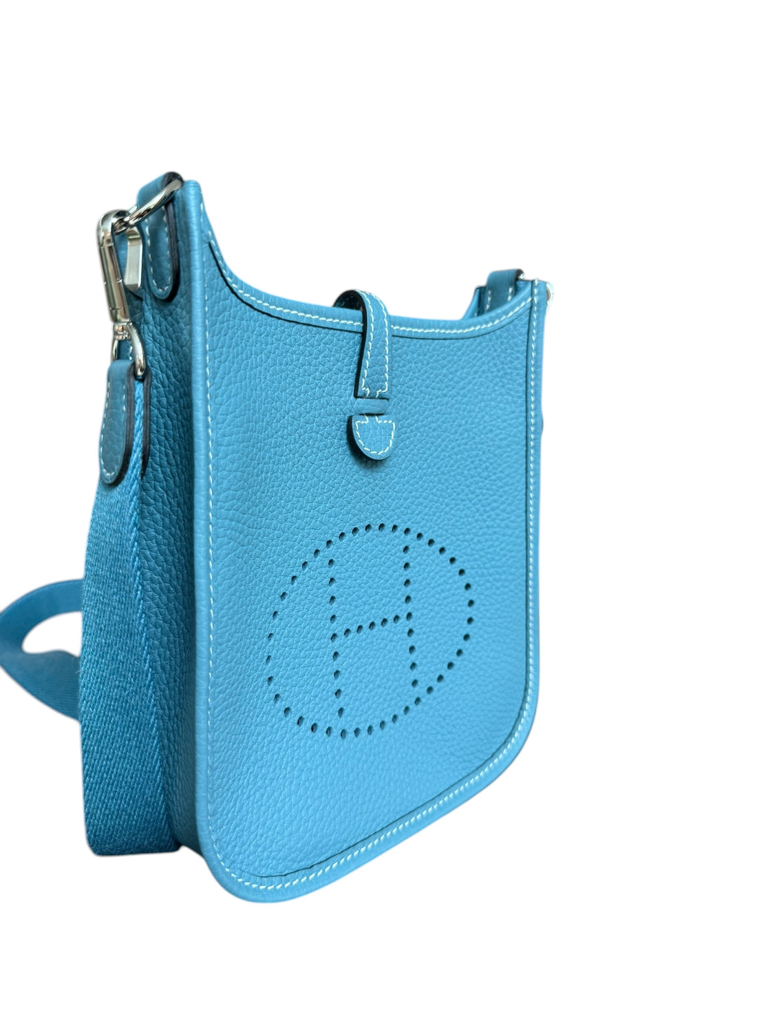 Hermès Evelyne 16 Mini Amazone Taurillon Clemence in der Farbe New Bleu Jean mit Palladium Hardware