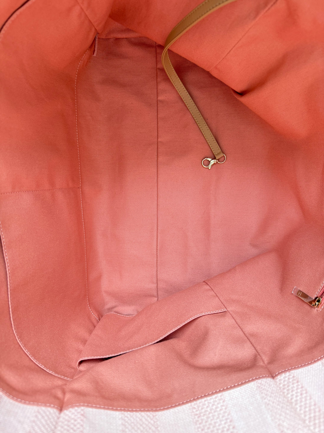 Chanel Deauville Shopping Tote Bag aus Canvas rosa / beige