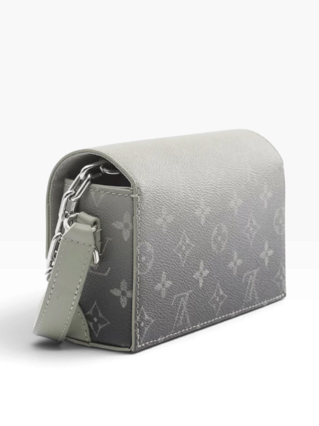 Louis Vuitton Steamer Wearable in Khaki / Monogram Gradient.