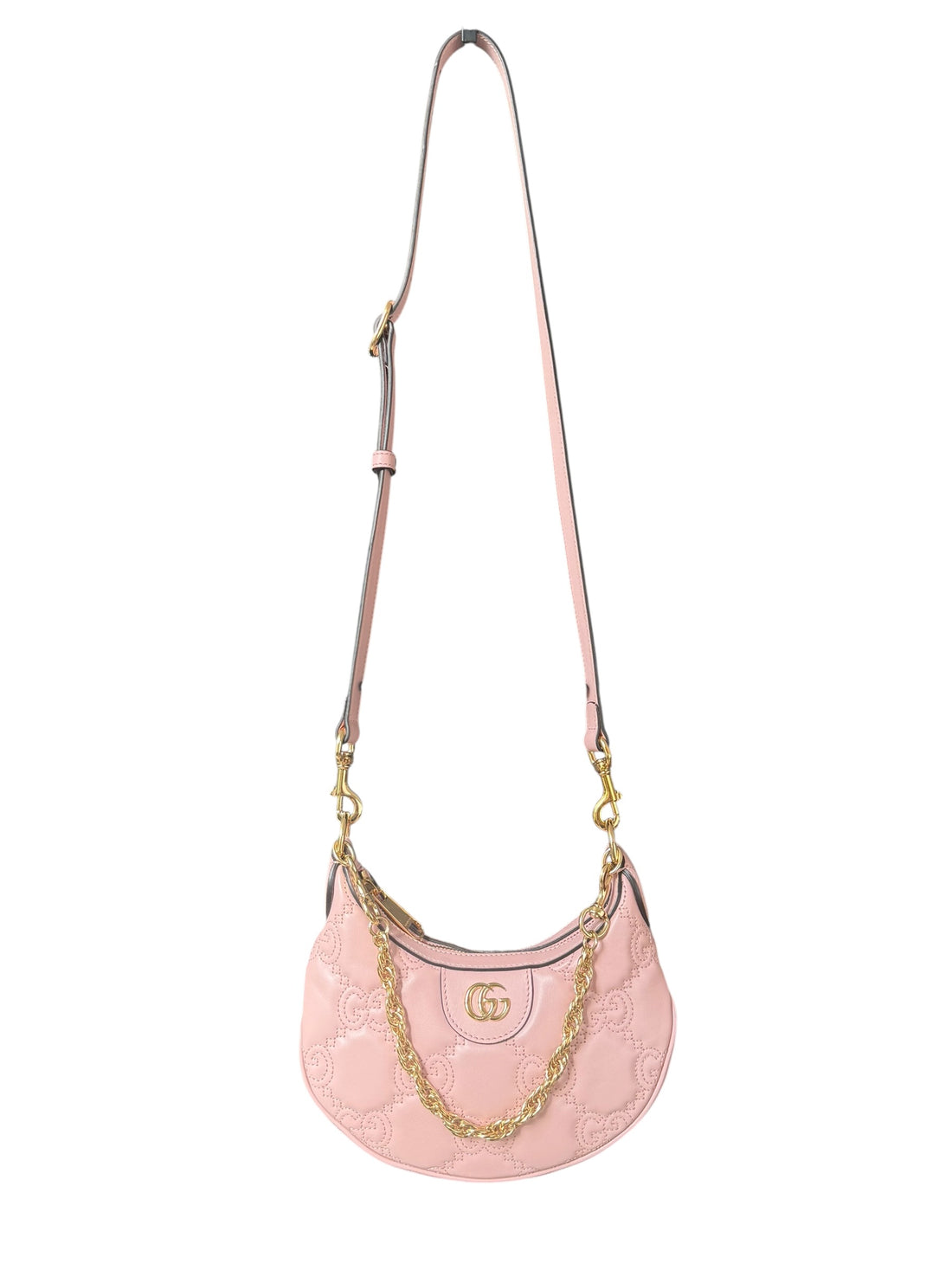 Gucci Mini Schultertasche aus GG Matelasse mit abnehmbarem und verstellbarem Schulterriemen.