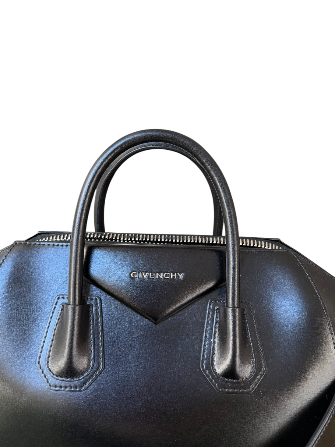 Givenchy Antigona Medium mittelgrosse Hand- oder Umhängetasche aus schwarzem Box-Kalbslede
