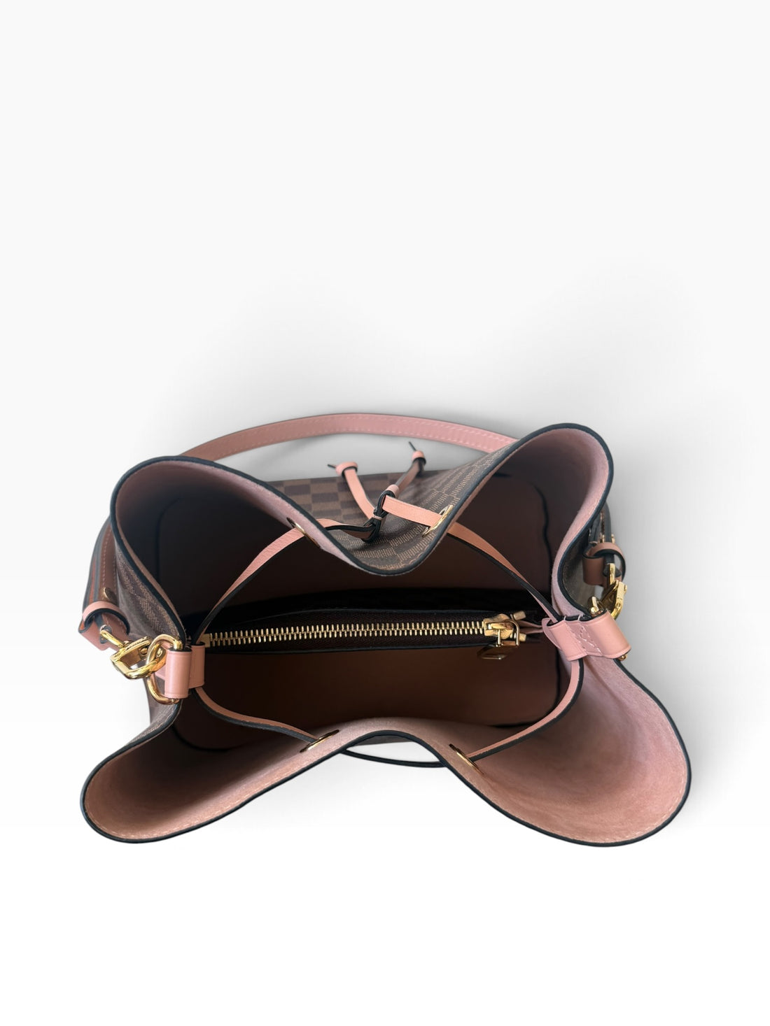 Louis Vuitton Néonoé MM Damier Ebene Venus.