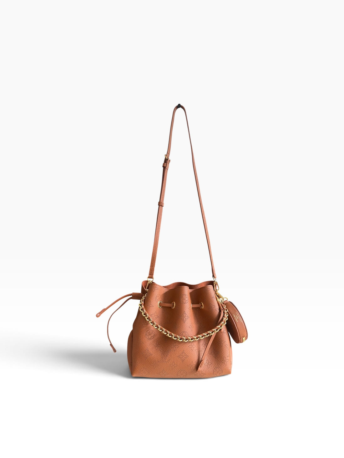 Louis Vuitton Bella Mahina cognac. Perforiertem Mahina Kalbsleder. Besatz aus Kalbsleder