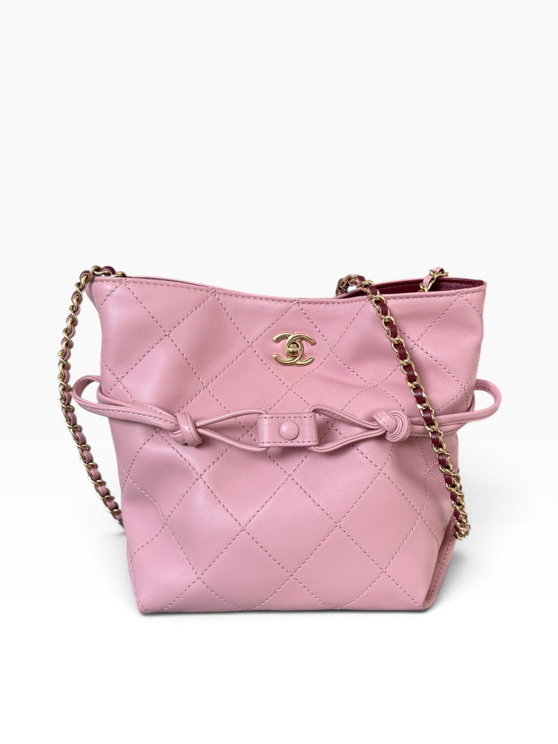 Chanel Beutel Tasche aus der Kollektion Herbst / Winter 2026. aus Lammleder und goldfarbene Metall.