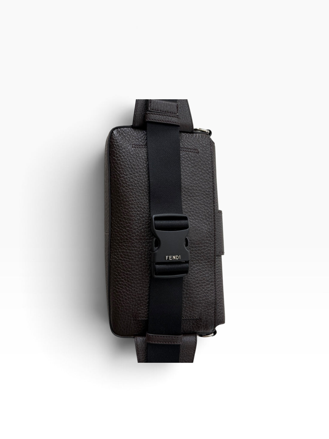 FENDI Baguette Bag aus braunem genarbtem Rindsleder.