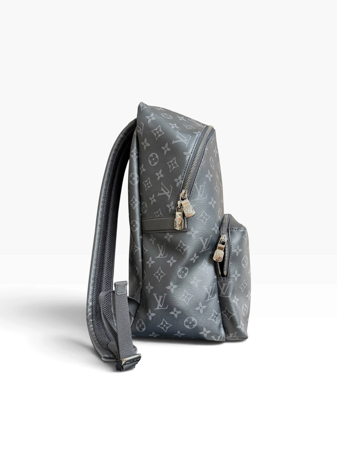 Louis Vuitton Discovery Rucksack MM