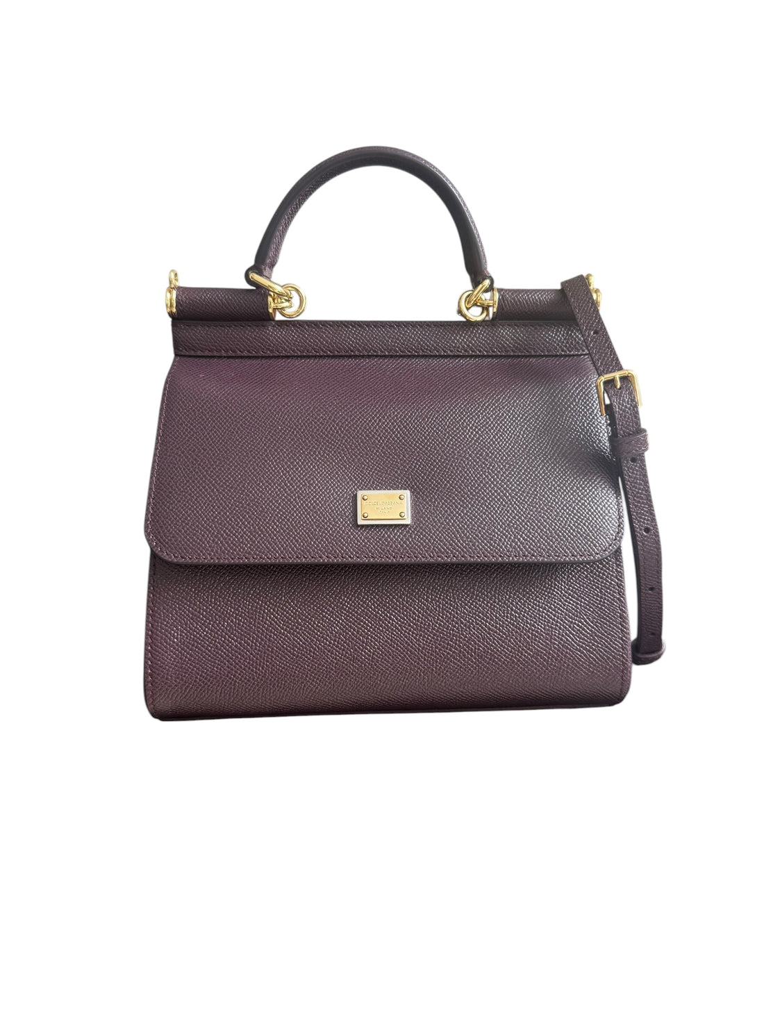 Diese Dolce&Gabbana Sicily-Tasche, ein absolutes Markenzeichen, ist aus bordeauxfarbenem Dauphine-Kalbsleder gefertigt