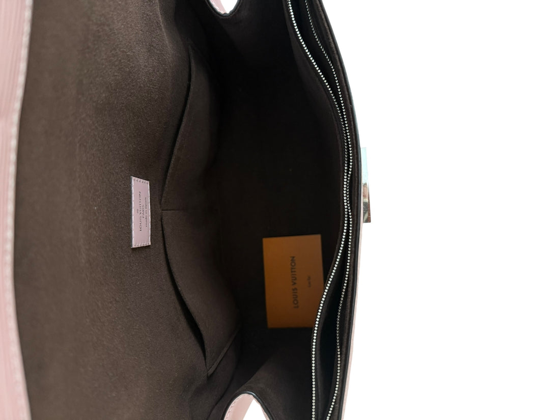 Louis Vuitton Cluny MM in EPI Leder rose