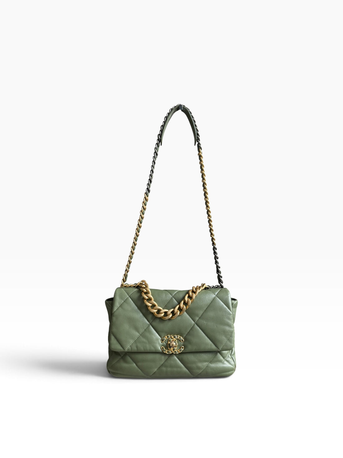 Chanel 19 medium khaki - olivgrünes Lammleder