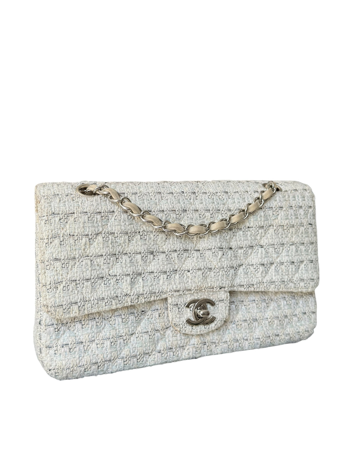 Chanel Timeless Double Flap Bag Medium in den Farben beige/creme/grau und weiss in Tweed